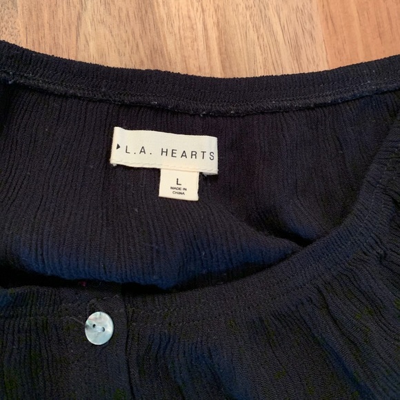 HP!! Festival LA Hearts black blouse - Picture 2 of 4